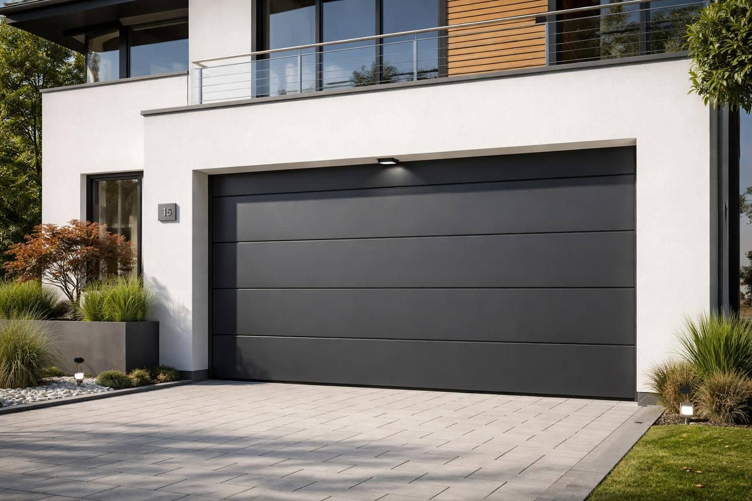 d&eacute;couvrez tout sur les portes de garage sectionnelles : tarifs, conseils d'installation et astuces pour bien choisir votre mod&egrave;le.
